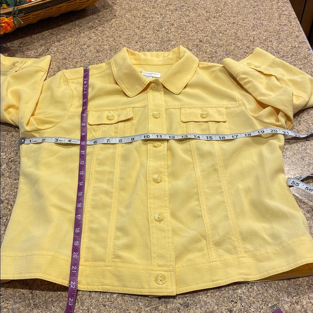 Christopher Banks Petite Large Yellow Button Top or Maybe a Lighweight Jacket - Picture 8 of 16